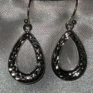 STERLING SILVER DANGLE EARRINGS